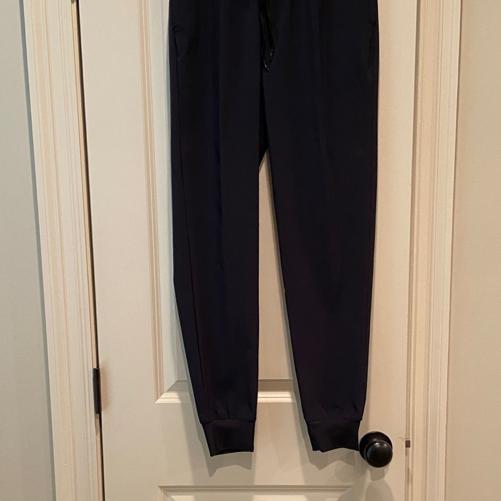 Women’s Under Armour Black Jogger Pants